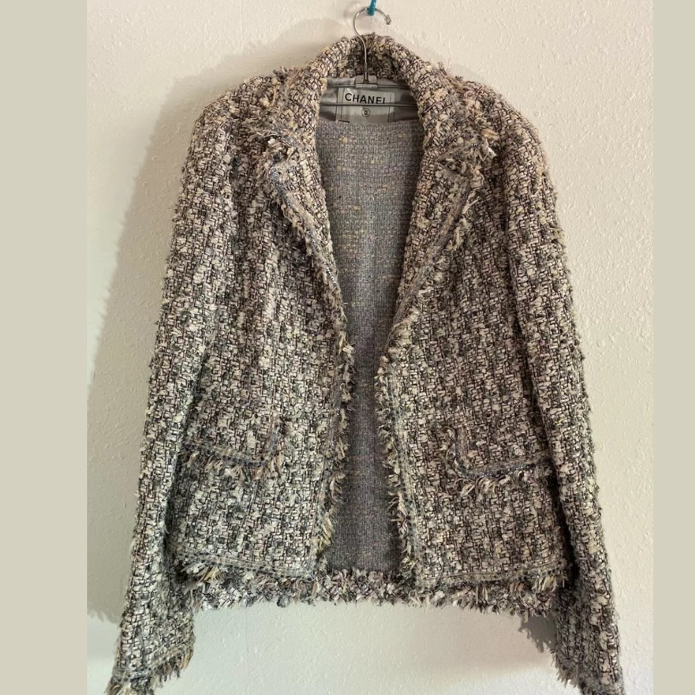 Chanel CC  Tweed Skirt size 38 - Picture 6 of 6